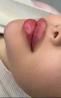 کلینیک پوست و مو، زیبایی روکال