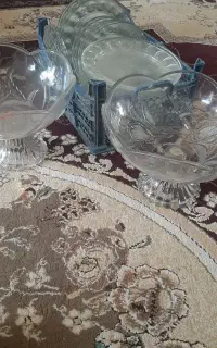 ظرف شیشه ای