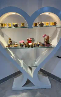 بوفه و استند قلبی شیک و سالم