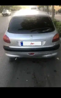 پژو۲۰۶ مدل۸۵ نقره ای