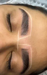 میکروبلیدینگ ابرو