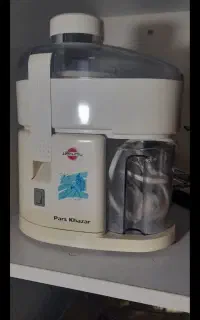 آبمیوه گیر