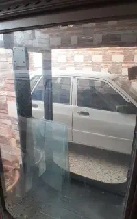 میز تلوزیون و کمد شیشه ای