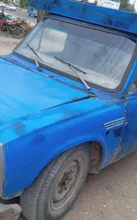 نیسان مدل 72 کاردار