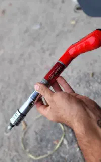 تفنگ میخکوب دستی