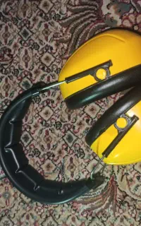 صداگیر مطالعه و کار mr110