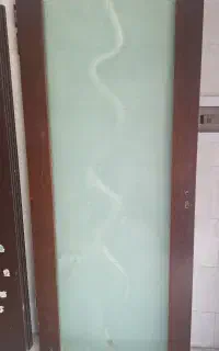 درب اتاق چوب و شیشه