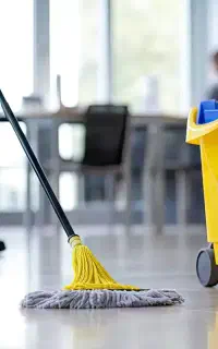 استخدام آقا ابدارخانه