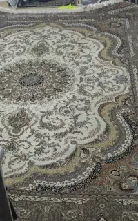 فرش ۱۲ متری ۷۰۰
