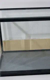 آکواریوم با وسایل