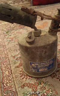 چراغ پریموس نفتی قدیمی