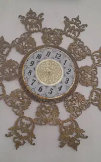ساعت دیواری برنزی