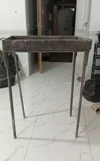 منقل ایستاده پایه دار