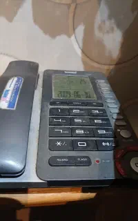 دو خط تلفن ثابت