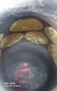 نون درار نونوایی تنوری ام کسی خواست