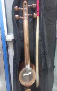 کمانچه برومند