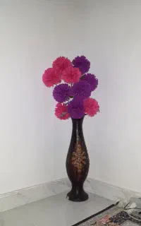گلدان و گل