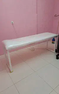 تخت تزریقات معاینه ماساژ  لیزر