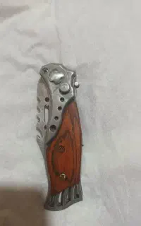 چاقو ضامن دار
