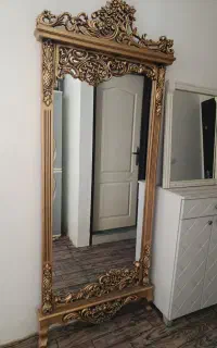 آینه خیلی بزرگ