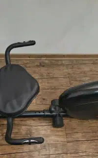 دوچرخه ثابت پشت دار