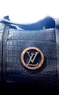 ساک چرمی زنانه Lv اورجینال