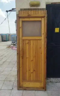 درب چوبی