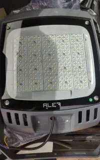 فروش تعدادی پرژکتور