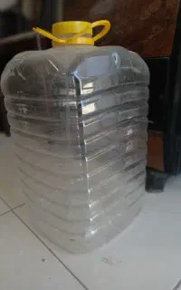 ظرف ۲۰ لیتری پت و پلاستیکی