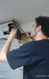کرکره برقی و جک و ریموت پارکینگ