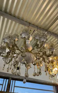 لوستر ۸شاخه ۱۶شعله