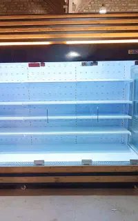 یخچال پرده هوا درب سکوریت میبد