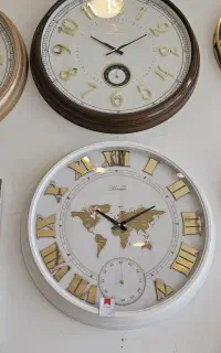 ساعت دیواری چوبی و فایبر پخش عمده و تک