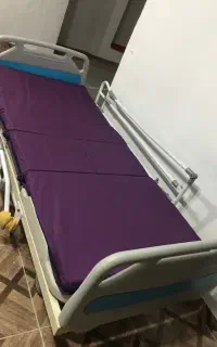 تخت برقی سه شکن