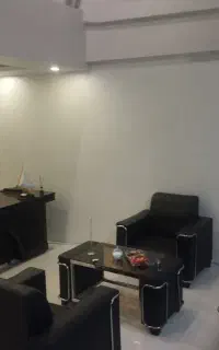 فقط نیم ست اداری