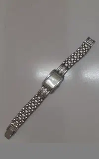 ساعت مچی زنونه