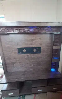 میز تلوزیون
