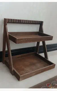 استند چوبی