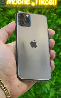 گوشی IPhone 11 Pro حافظه 256 گیگ بسیار تمیز درحد
