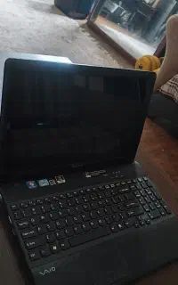لب تاپ vaio سری PCG-71811L