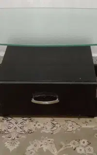 میز جلومبلی