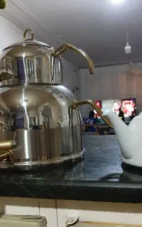 قوری وسماوردرحدنوفقط یکباراستفاده شده