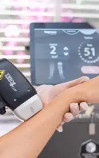 اپراتور لیزر