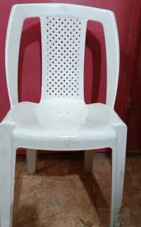صندلی پلاستیکی