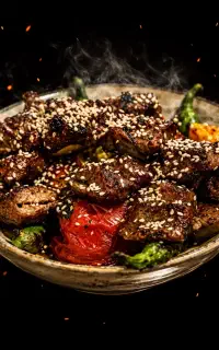 کمک آشپز و نیروی ساده و سالندار
