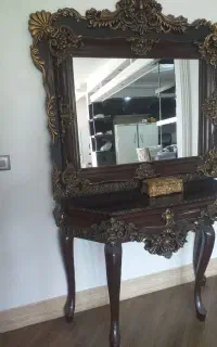 اینه و کنسول و بوفه