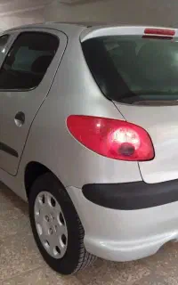 206تیپ ۳ مدل ۸۳ در حد