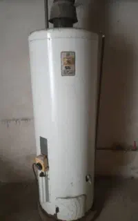 آبگرم کن ایستاده