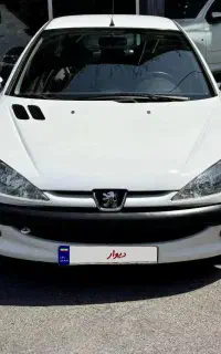 ۲۰۶ صندوقدار v8 مدل ۹۳