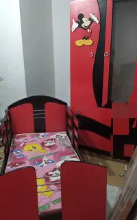 تخت وکمد